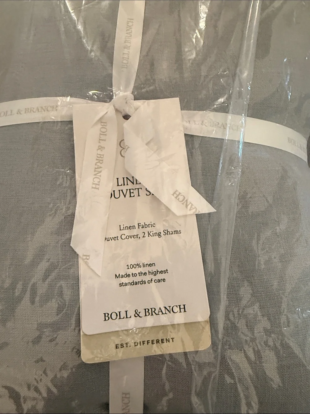 BOLL & BRANCH Linen Duvet Set in Shore